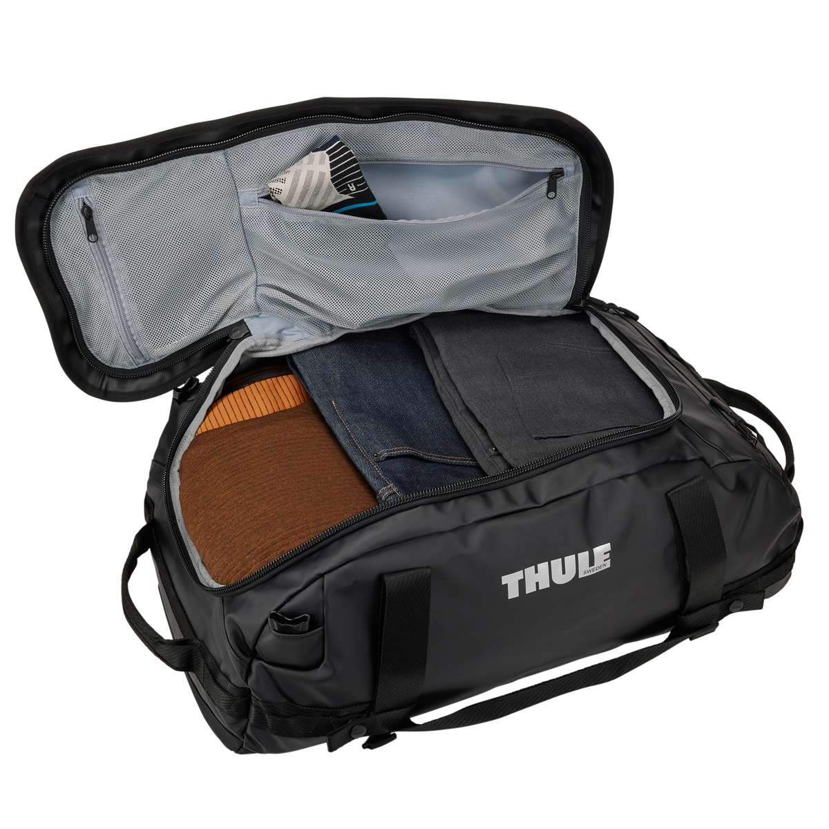 1426421 Chasm Duffel 40L - Black - Image 2
