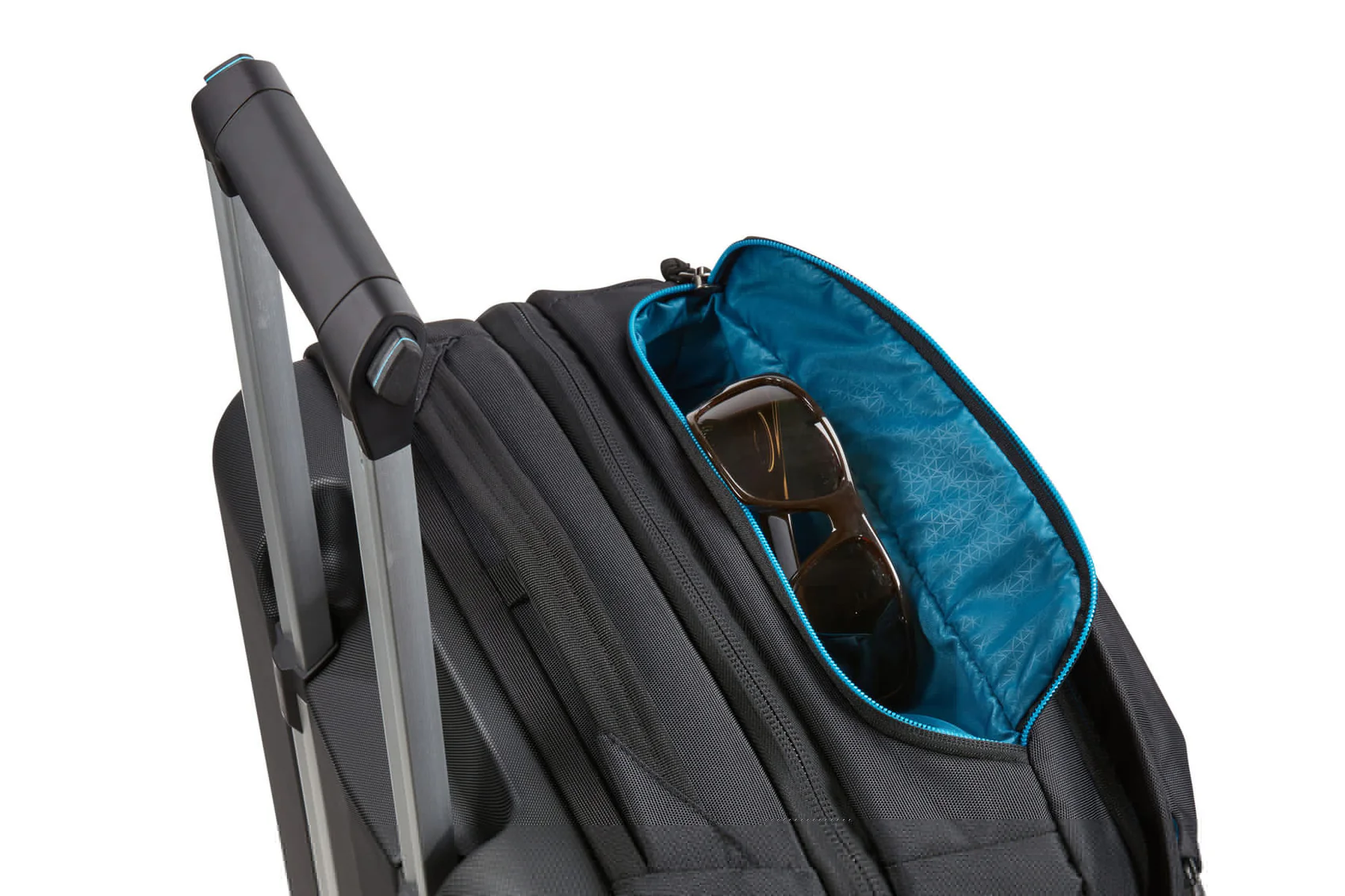 thule-7-10 Subterra Wheeled Duffel 70cm (75L), Black - Image 2