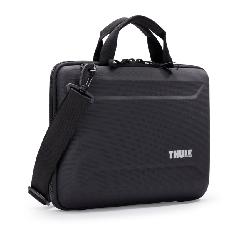 Suitcases and laptop cases